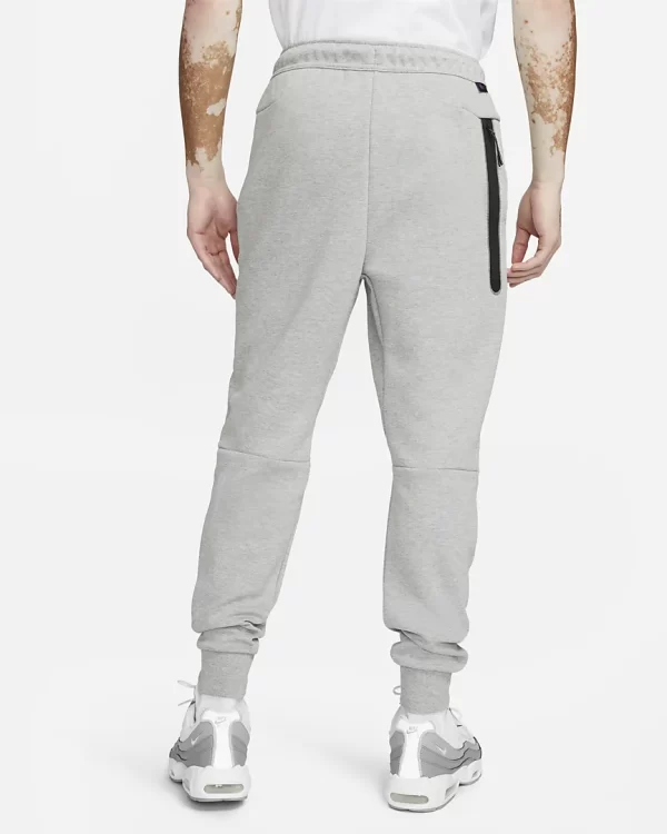 PANTALONE TECH FLEECE BARCELLONA UOMO NIKE